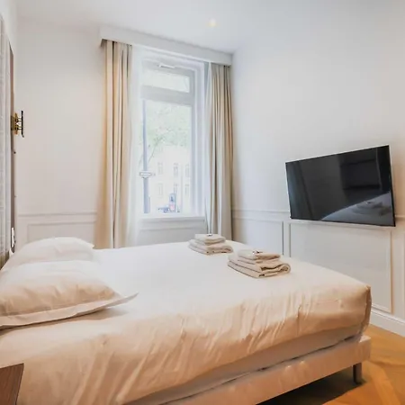 Charming Flat - 2br- 6p - Arc De Triomphe Apartment