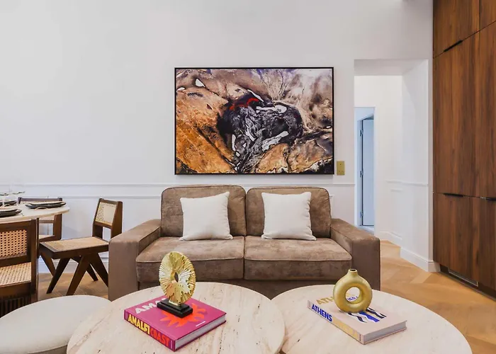 Charming Flat - 2br- 6p - Arc De Triomphe *